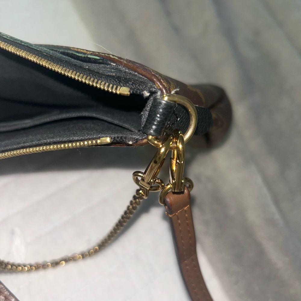 Authentic Louis Vuitton Pallas Clutch - Picture 10 of 16